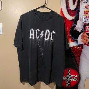 Vintage AC⚡️DC Graphic Tee